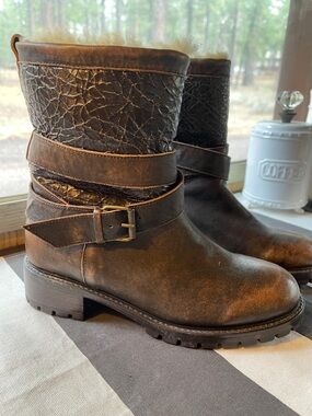 Brown Italian moto boots